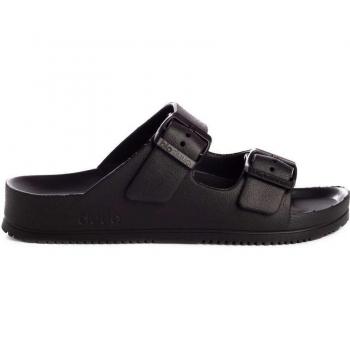 Sandalias planas de mujer DUUO en color negro con doble hebilla