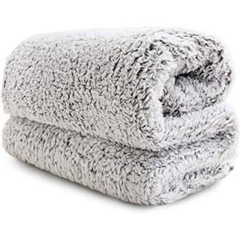 Bedsure Manta Sofa Invierno Grande - Manta Cama 90 Sherpa Extra Suave, Manta Decorativa Cubre Sofas Felpa 150x200 cm, Gris