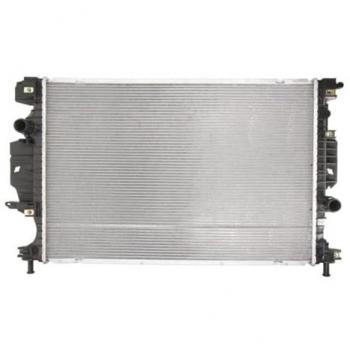 Radiador NISSENS 620152 para refrigeración del motor, características: diseño específico para vehículos, alta eficiencia en la transferencia de calor, construcción robusta y duradera, fácil instalación, compatible con múltiples modelos de automó