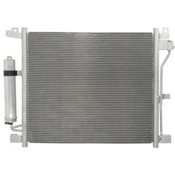 Condensador de aire acondicionado Thermotec KTT110501 - Alta eficiencia, diseño compacto, fácil instalación, compatible con múltiples modelos de vehículos