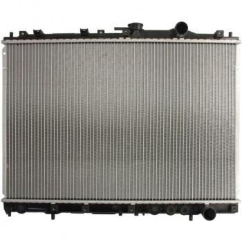 Radiador NISSENS 66628 para refrigeración del motor, compatible con vehículos, fabricado en aluminio, diseño de alta eficiencia térmica, fácil instalación y durabilidad garantizada