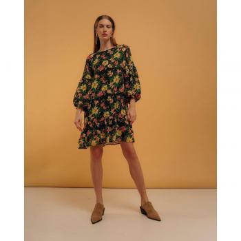 Vestido corto con volante y manga abullonada