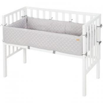 Cuna colecho 2 en 1 blanca estilo gris, incluye colchón, barrera de seguridad y protector de cuna