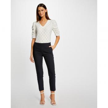 Pantalón PROSY de mujer estilo cigarette con corte corto