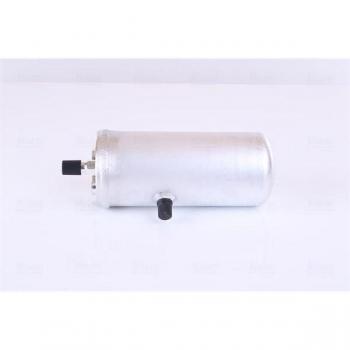 Secadora de aire acondicionado NISSENS 95329, tipo drier, con diseño optimizado para un rendimiento eficiente, fabricada con materiales de alta calidad para garantizar durabilidad y resistencia a la corrosión, compatible con múltiples modelos de vehíc