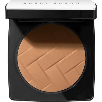 Bobbi Brown Vitamin Enriched Pressed Powder Compact Powder with Moisturising Effect Shade Golden Brown 8 g