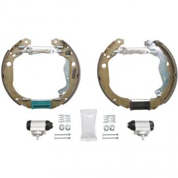Juego de zapatas de freno FERODO FMK626 con kit completo para disco de tambor, incluye todas las piezas necesarias para la instalación y es compatible con una amplia gama de vehículos