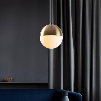 Lámpara colgante de metal dorado ajustable - D. 20 x Alt. 21-117 cm - Cristal opalino