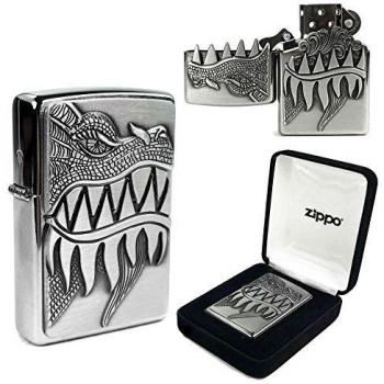 Zippo Mechero 16746 Surprise con Emblema, Color Cromado/Plateado