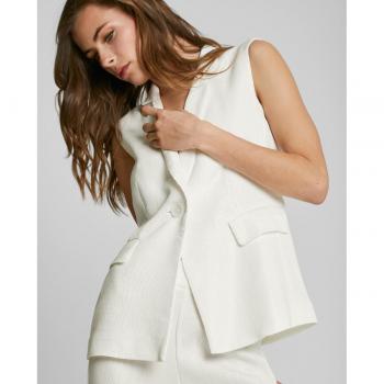 Chaleco de mujer oversized con estructura