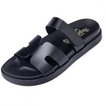 Sandalia Plana Yokono Morena 125 Negra con Diseño Elegante y Comodidad Optimal