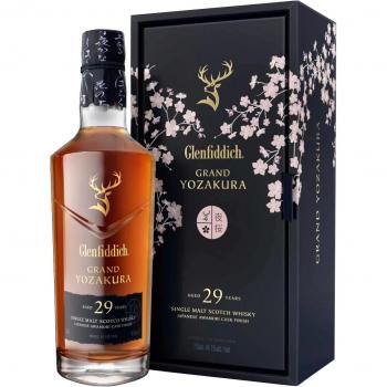 Glenfiddich 29 Grand Yozakura - Whisky escocés de malta, 29 años de envejecimiento, con notas florales y afrutadas, presentado en estuche exclusivo