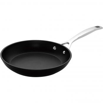 Le Creuset Sartén baja de aluminio antiadherente, diametro 22 cm, Libre de PFOA, Para todas las fuentes de calor, incluye la inducción, Antracita, Plateado