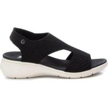 Sandalias planas de mujer Xti 142737-NEGRO
