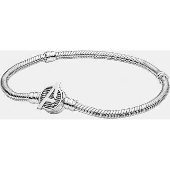 Pulsera Pandora Moments Cadena de Serpiente con Cierre Logo Los Vengadores de Marvel en Plata de Ley | 16 cm