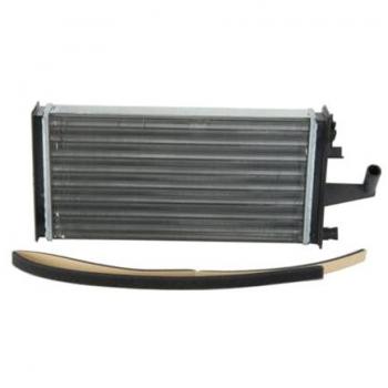 Intercambiador de calor y radiador de calefacción THERMOTEC D6E001TT, diseñado para sistemas de calefacción interior, eficiente en la transferencia de calor, fácil instalación, compatible con diversas configuraciones de calefacción