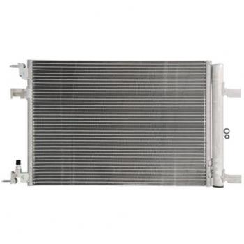 Condensador de aire acondicionado Valeo 814201, tipo: condensador, características: diseño específico para vehículos, alta eficiencia en la refrigeración, fabricado con materiales de calidad para mayor durabilidad, compatible con diferentes modelos d
