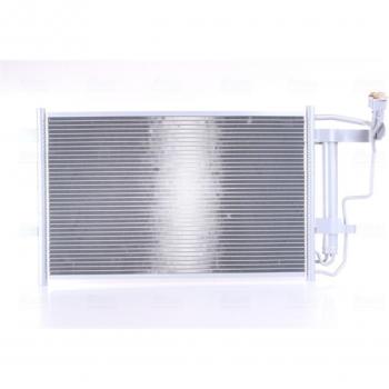 Condensador de aire acondicionado NISSENS NIS 940149 - Alta eficiencia, diseño optimizado para mejor rendimiento térmico, fabricado con materiales de alta calidad, compatible con múltiples modelos de vehículos