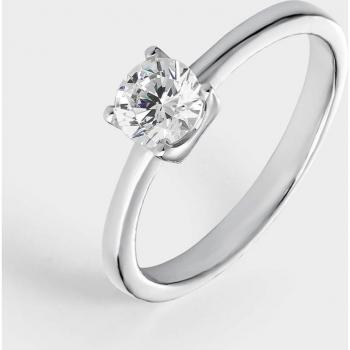 Anillo solitario Easy de plata con circonita blanca de 5,25 mm