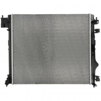 Radiador de refrigeración del motor Valeo 701641, tipo: radiador, características: diseñado para enfriar el motor, fabricado por Valeo, número de referencia 701641