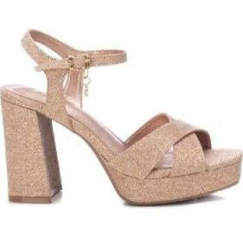 Sandalia de mujer Xti 142352 oro hebilla