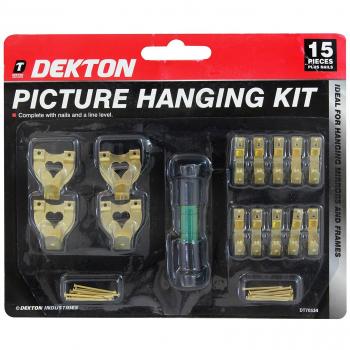 Kit para colgar cuadros.