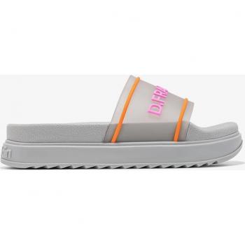 Sandalias deportivas planas cómodas para verano