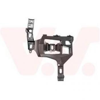 Soporte de parachoques VAN WEZEL 3804565, fabricado en material resistente, diseño específico para fácil instalación, compatible con modelos seleccionados de vehículos, acabado en negro