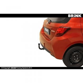 Enganche de remolque desmontable Brink 592200, compatible con vehículos específicos, fácil instalación, sistema de liberación rápida, capacidad de carga máxima de 3500 kg, incluye kit eléctrico y componentes necesarios para montaje