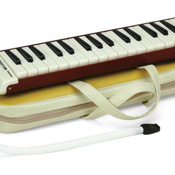 Suzuki S-32C-U Melodica