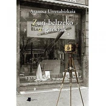 Zuri-beltzeko argazkiak: 27