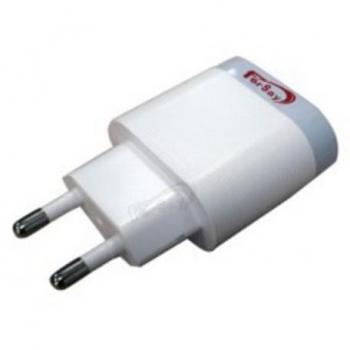 Cargador Fersay AR19B USB Carga Rápida