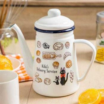 Tetera Kiki la pequeña bruja 1,1 l con diseño de pasteles vieneses