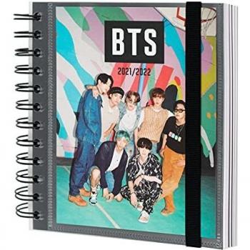 Agenda Escolar BTS 2021/2022 Día Página - Diario Académico de 11 Meses, Ideal para Estudiantes, Formato 16x14 cm