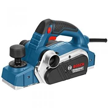 BOSCH 06015A4301 - Cepillo GHO 26-82 D Professional. 710 W. Sistema Woodrazor. 82 mm de anchura de cepillado. Ajuste del espesor de viruta de 0 a 2,6 mm. Posibilidad de salida de viruta izquierda/derecha con Tope paralelo. Bolsa de aspiración. Caja de ca
