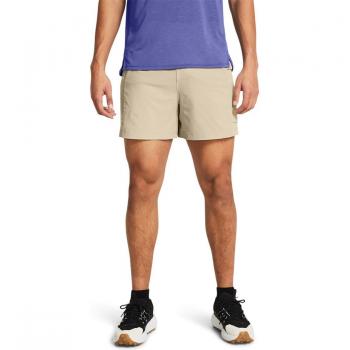 Under Armour - Short de Trail Running para Hombre 13 cm con tecnología de secado rápido, tejido ligero y transpirable, cinturilla elástica ajustable, bolsillos laterales y diseño ergonómico para mayor comodidad en actividades al aire libre
