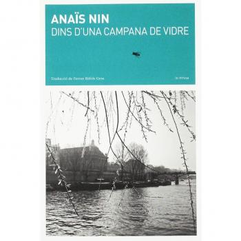 Dins D'Una Campana De Vidre