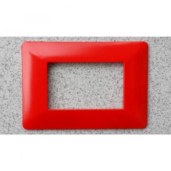 Placas ABS Compatibles para Serie Matix Bticino - Color Rojo - 3, 4 y 6 Módulos - 6 Foros