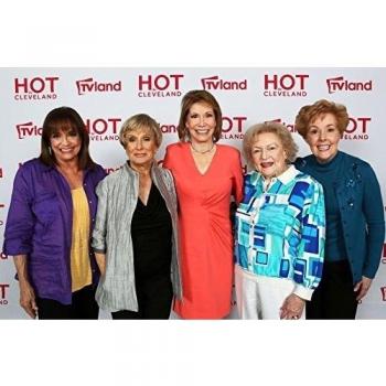 Hot in Cleveland Season 3