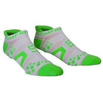 Compressport Pro Racing V2 Run Lo - Calcetines para mujer, color blanco / verde, talla S