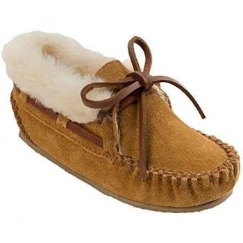 Minnetonka Charley Boys and Girls Bootie Slipper Shoes, Size 1, Color: Brown, Gender: Unisex