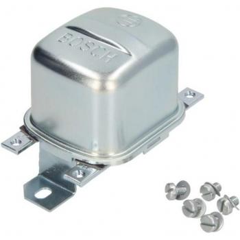 Regulador de voltaje BOSCH F 026 T02 202, compatible con generadores y alternadores, diseñado para mantener la estabilidad del voltaje, fácil instalación, alta durabilidad y rendimiento óptimo en sistemas eléctricos automotrices