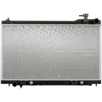Radiador NISSENS 681212 para Refrigeración del Motor, compatible con diversas marcas y modelos de vehículos, fabricado con materiales de alta calidad, diseño eficiente para optimizar la refrigeración del motor, fácil instalación y ajuste preciso