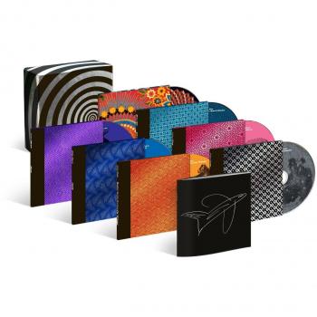 Aeroplane Flies High - Deluxe