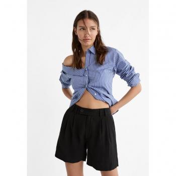 Stradivarius Flowing Bermuda Shorts with Pleats in Black