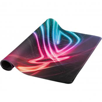 ASUS Rog Strix Edge Vertically Orientated Gaming Pad with Anti Fray Stitching