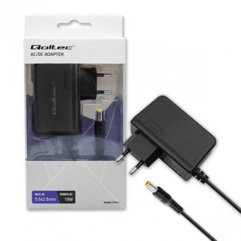 Adaptador de corriente Qoltec 19W | 9V | 2.1A | Conector 5.5x2.5