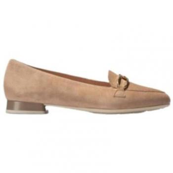 Mocasines de Mujer PITILLOS 5200 BG - Ante y Tacón Bajo Forrado con Cadena y Piedra en color Arena