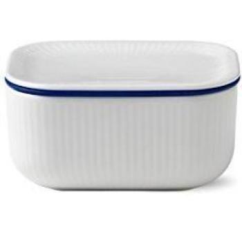 Royal Copenhagen White Fluted Mantequillera, porcelana, Color blanco acanalado