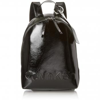 Calvin Klein - Edged Backpack S, Mochilas Mujer, Negro